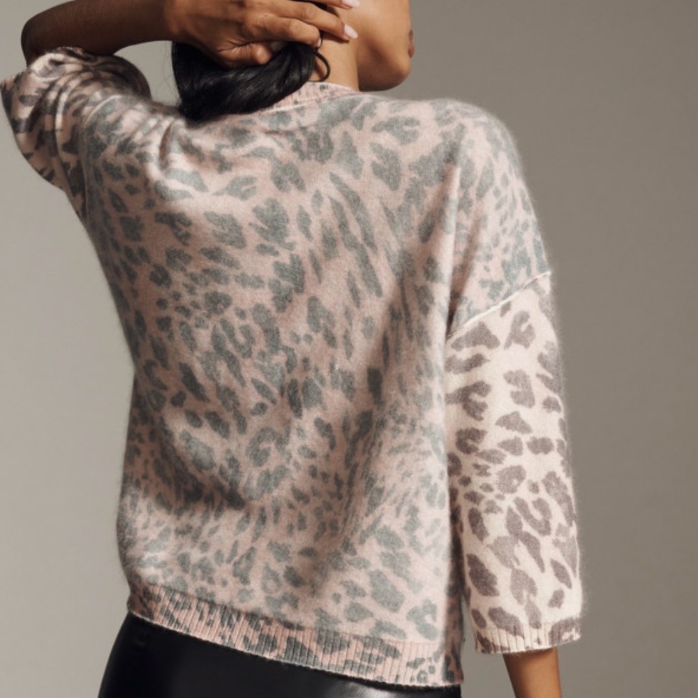 Size Small Maeve Anthropologie Brushed Cashmere Boxy Crop Sweater Cheetah Print - Picture 3 of 10